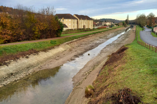 Remise en eau du canal du Loing 2nd partie